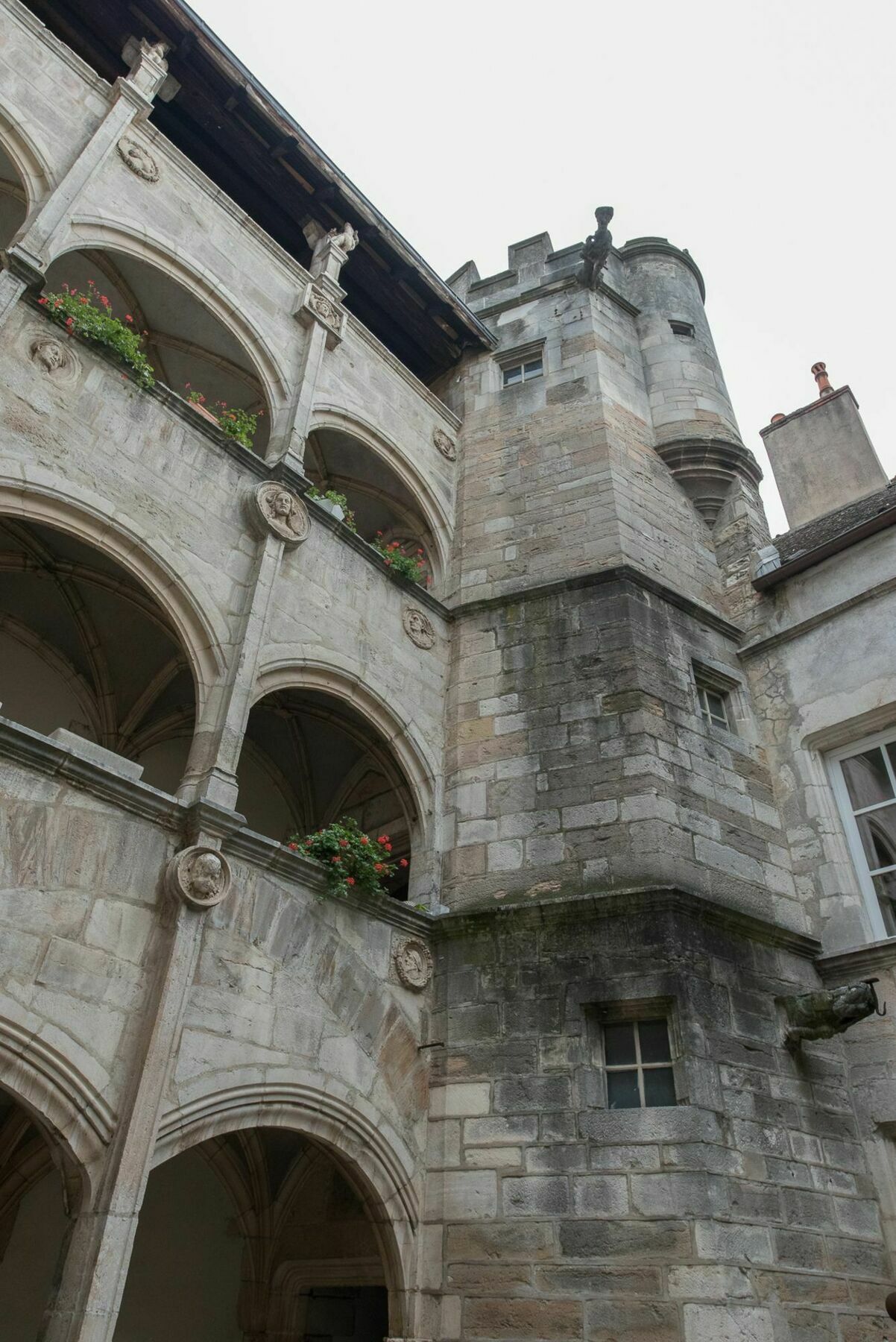 Le Loft De La Rochepot Apartman Beaune  Kültér fotó
